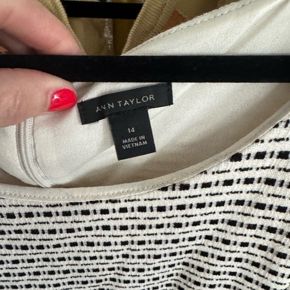 Ann Taylor cotton tweed like pattern size 14 - Picture 3 of 3